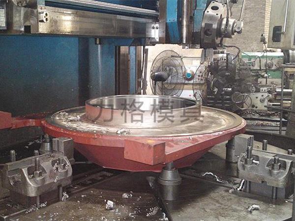 大型機(jī)加工